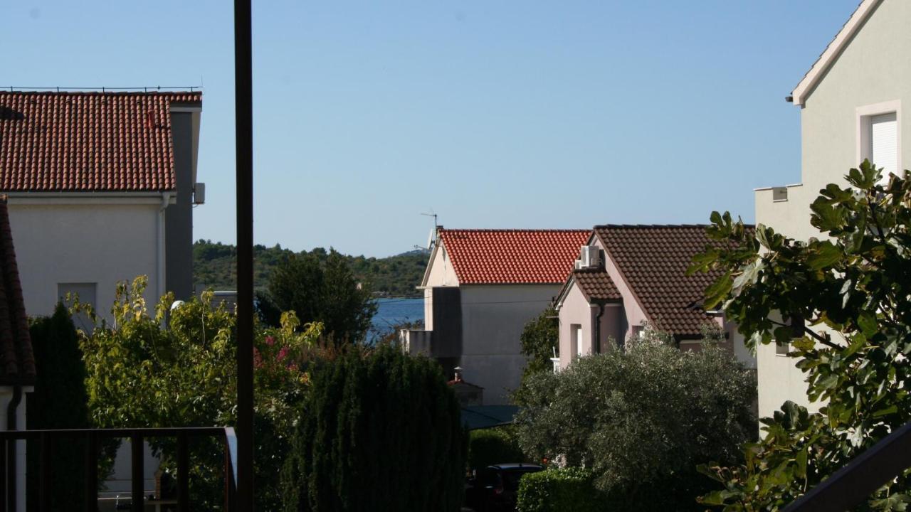 Apartments Adriana Срима Екстер'єр фото